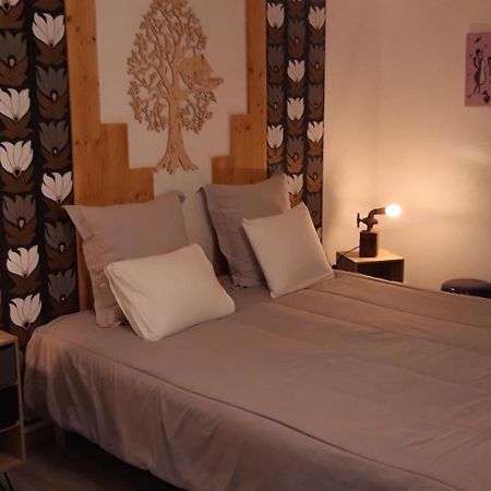 Le Bois De Laval Bed & Breakfast Marey-les-Fussey Екстериор снимка