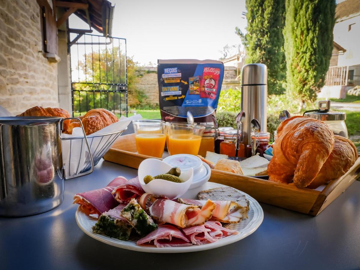 Le Bois De Laval Bed & Breakfast Marey-les-Fussey Екстериор снимка